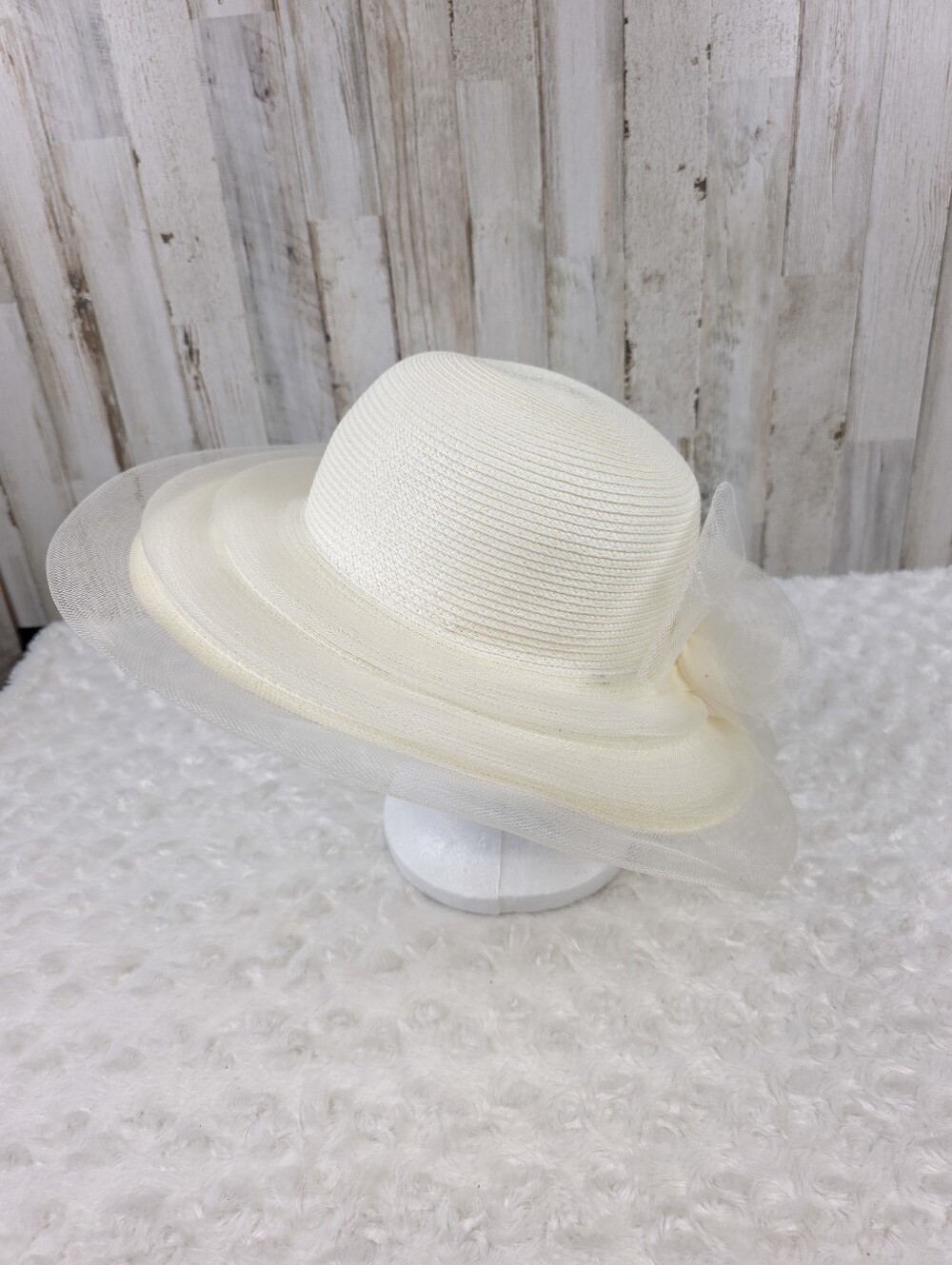 Cream-Colored Vintage Ladies' Tulle Straw Hat One Size - Picture 2 of 10